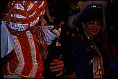 063.jpg