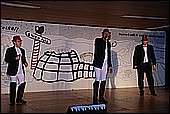 143.jpg