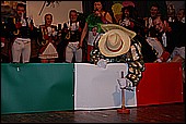 073.jpg