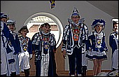 041.jpg