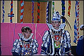 075.jpg