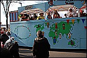 052.jpg