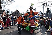 102.jpg