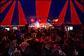 048.jpg