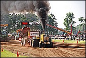 051.jpg