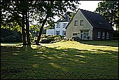 004.jpg