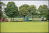 050.jpg