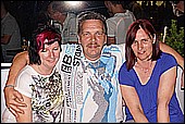052.jpg