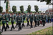 057.jpg