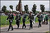 071.jpg