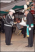 064.jpg
