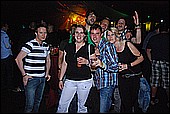 038.jpg