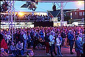 011.jpg