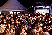 051.jpg