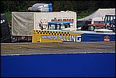045.jpg