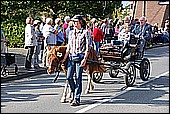060.jpg