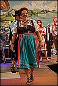065.jpg