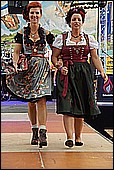 068.jpg
