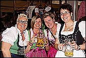 051.jpg