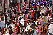 076.jpg