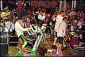 049.jpg