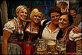 051.jpg