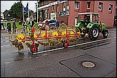 045.jpg
